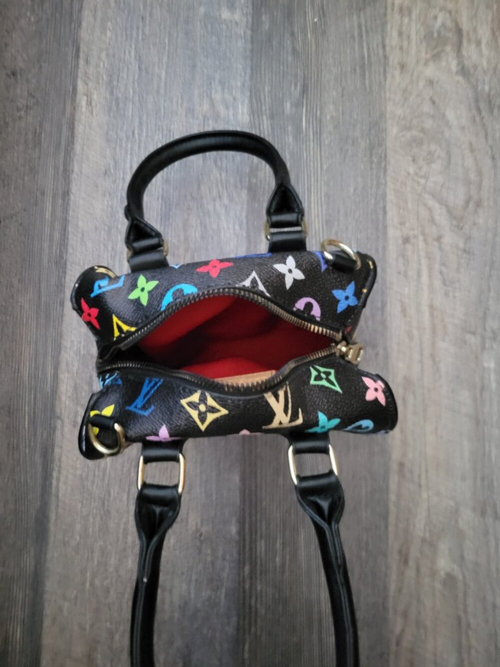 Small hand bag - Picture 2 of 4